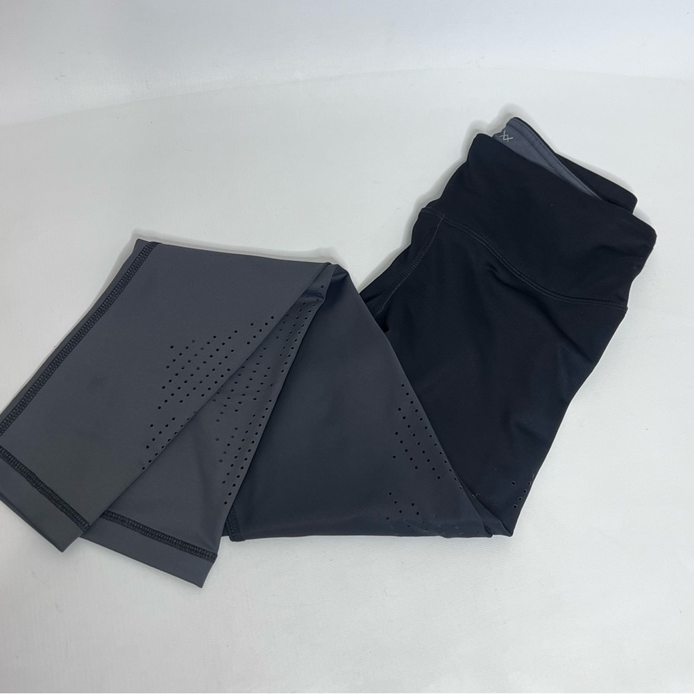 VINA Ombré Black Gray Perforated laser cutout Leggings